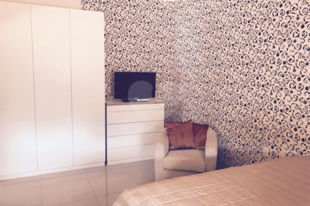 Sobrado à venda com 3 quartos, sendo 2 suítes, em Jardim Tropical, Cuiabá, MT