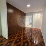 Apartamento à venda com 3 quartos, sendo 1 suíte, em Copacabana, Rio de Janeiro, RJ