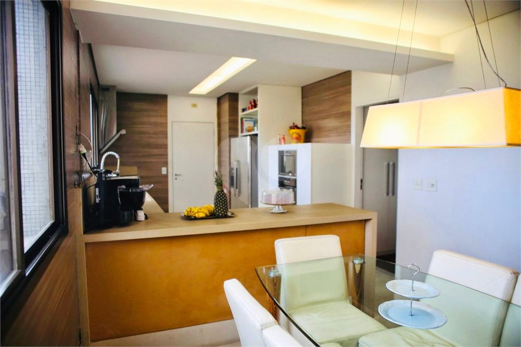 Apartamento à venda com 3 suítes em Tatuapé, São Paulo, SP