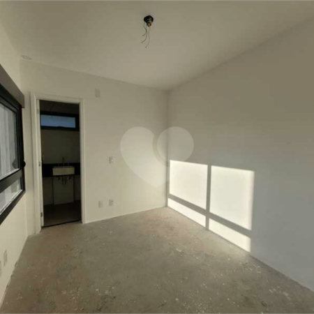 Apartamento à venda com 3 suítes em Água Branca, São Paulo, SP