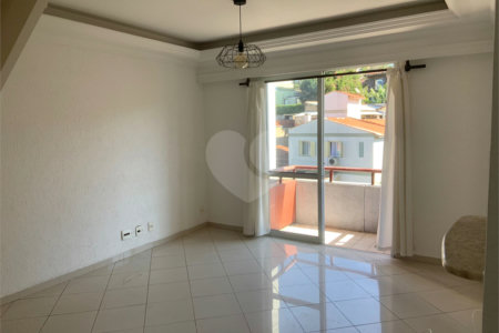Apartamento à venda com 1 suíte em Jardim das Bandeiras, São Paulo, SP