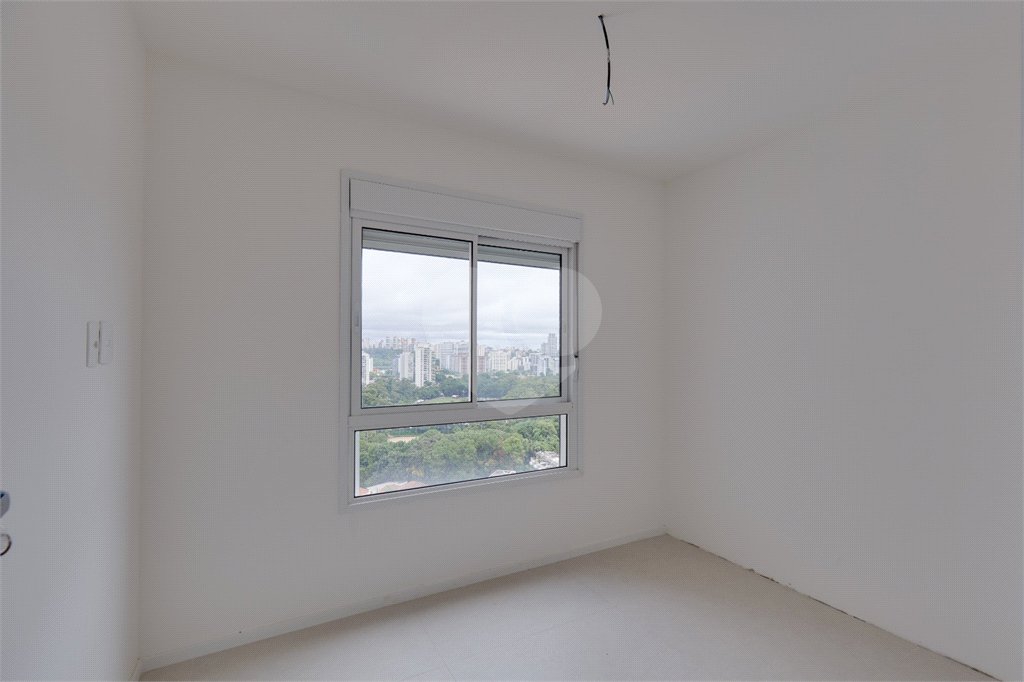 Apartamento à venda com 2 suítes em Santo Amaro, São Paulo, SP
