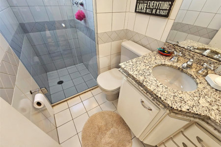 Apartamento à venda com 2 quartos, sendo 1 suíte,  em Chácara Santo Antônio, São Paulo, SP
