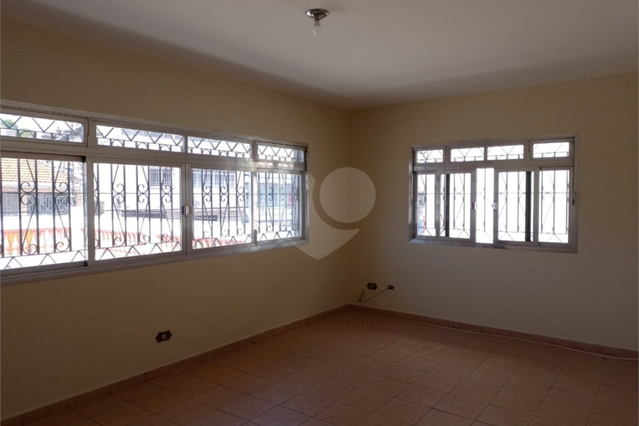Sobrado à venda com 2 quartos, sendo 1 suíte, em Vila Nova Cachoeirinha, São Paulo, SP