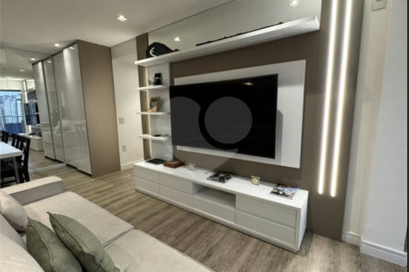 Apartamento para alugar com 2 quartos, sendo 1 suíte,  em Indianópolis, São Paulo, SP