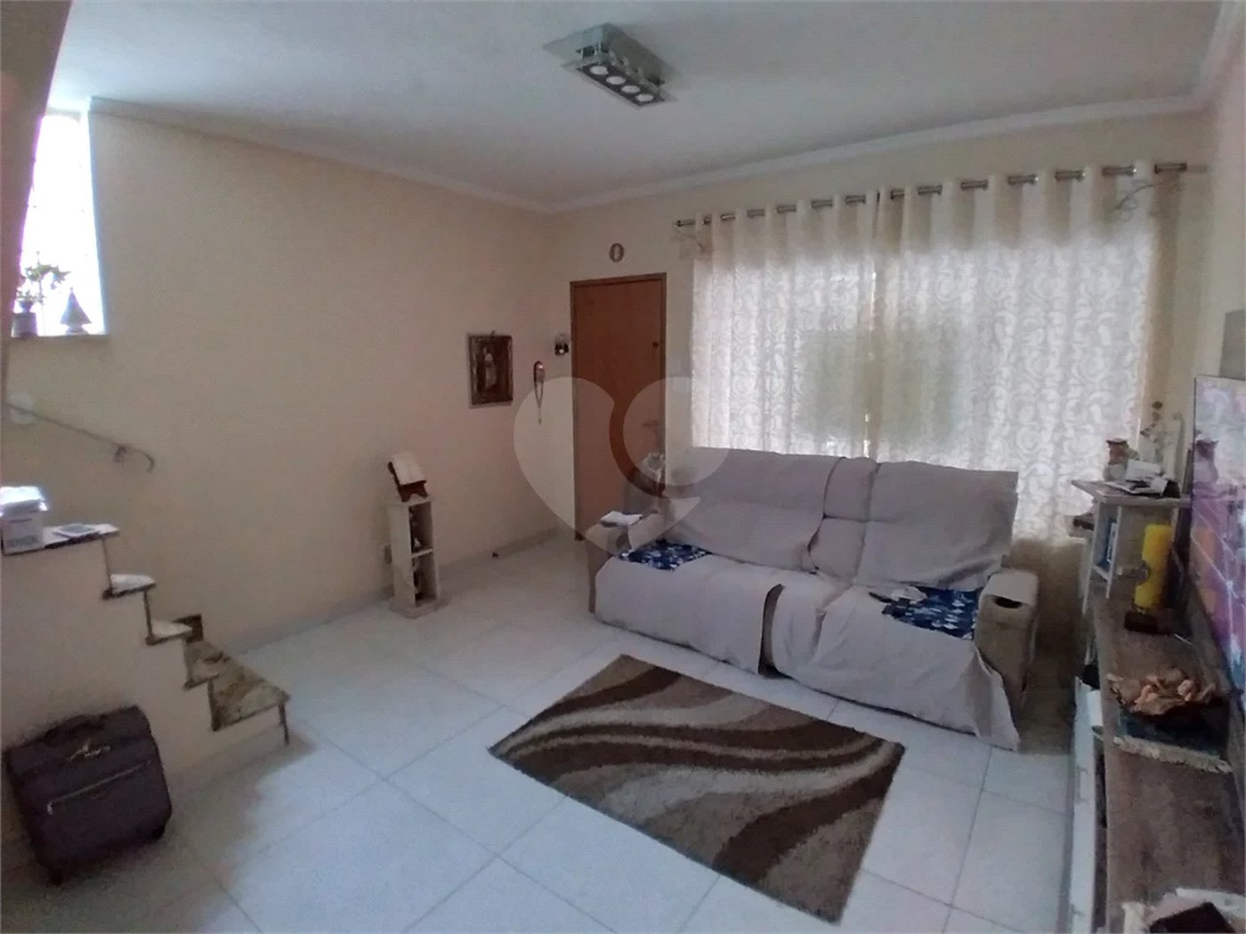 Sobrado à venda com 3 quartos, sendo 1 suíte,  em Vila Medeiros, São Paulo, SP