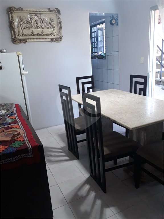 Sobrado à venda com 2 suítes em Conjunto Residencial Jardim Canaã, São Paulo, SP