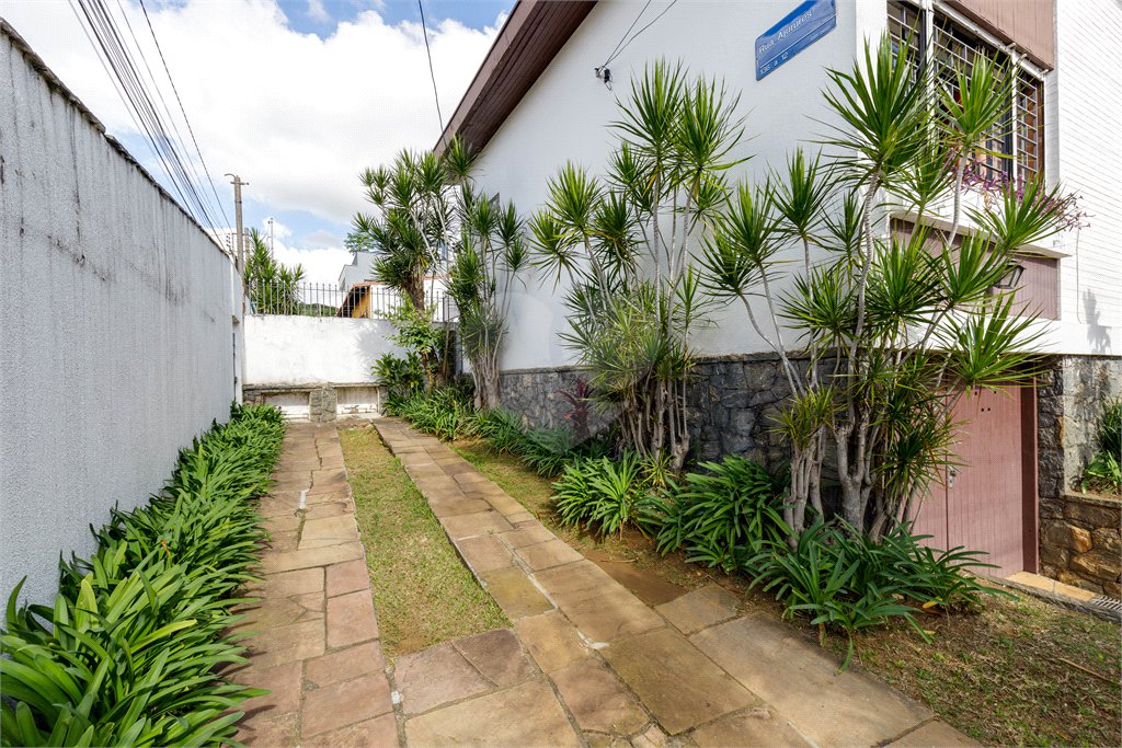 Casa Térrea à venda com 3 quartos, sendo 1 suíte,  em Brooklin Velho, São Paulo, SP