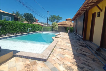 Casa à venda com 3 quartos, sendo 1 suíte, em Rasa, Armação dos Búzios, RJ