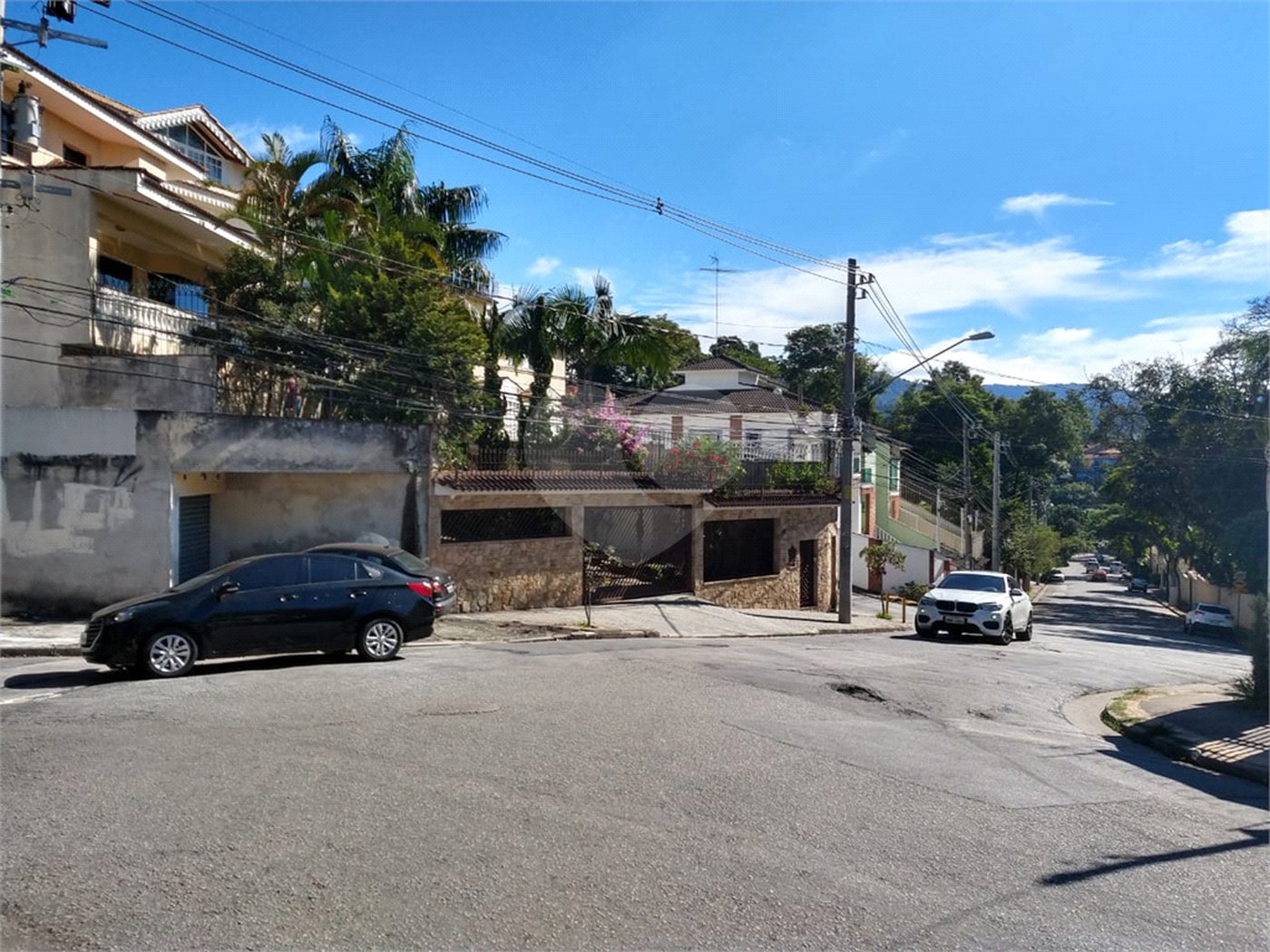 Sobrado à venda com 4 suítes em Tremembé, São Paulo, SP