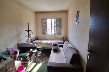 Sobrado à venda com 3 quartos em Vila Amélia, São Paulo, SP