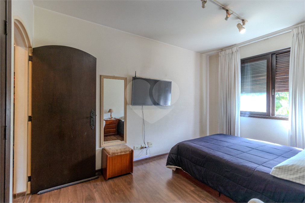 Apartamento à venda com 3 quartos, sendo 1 suíte,  em Granja Julieta, São Paulo, SP