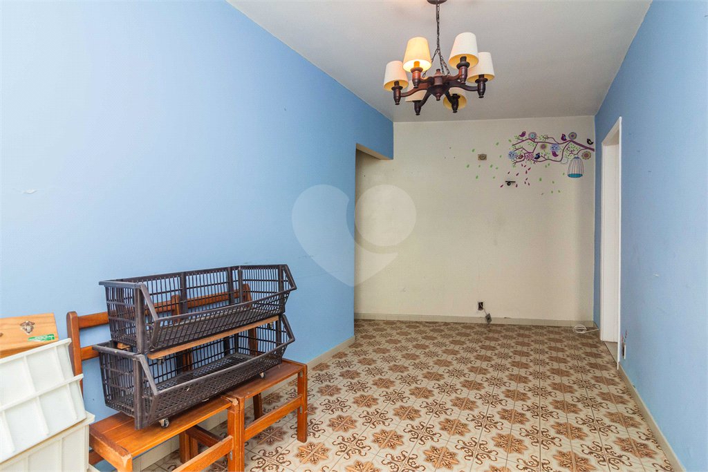 Sobrado à venda com 4 quartos, sendo 1 suíte, em Tremembé, São Paulo, SP