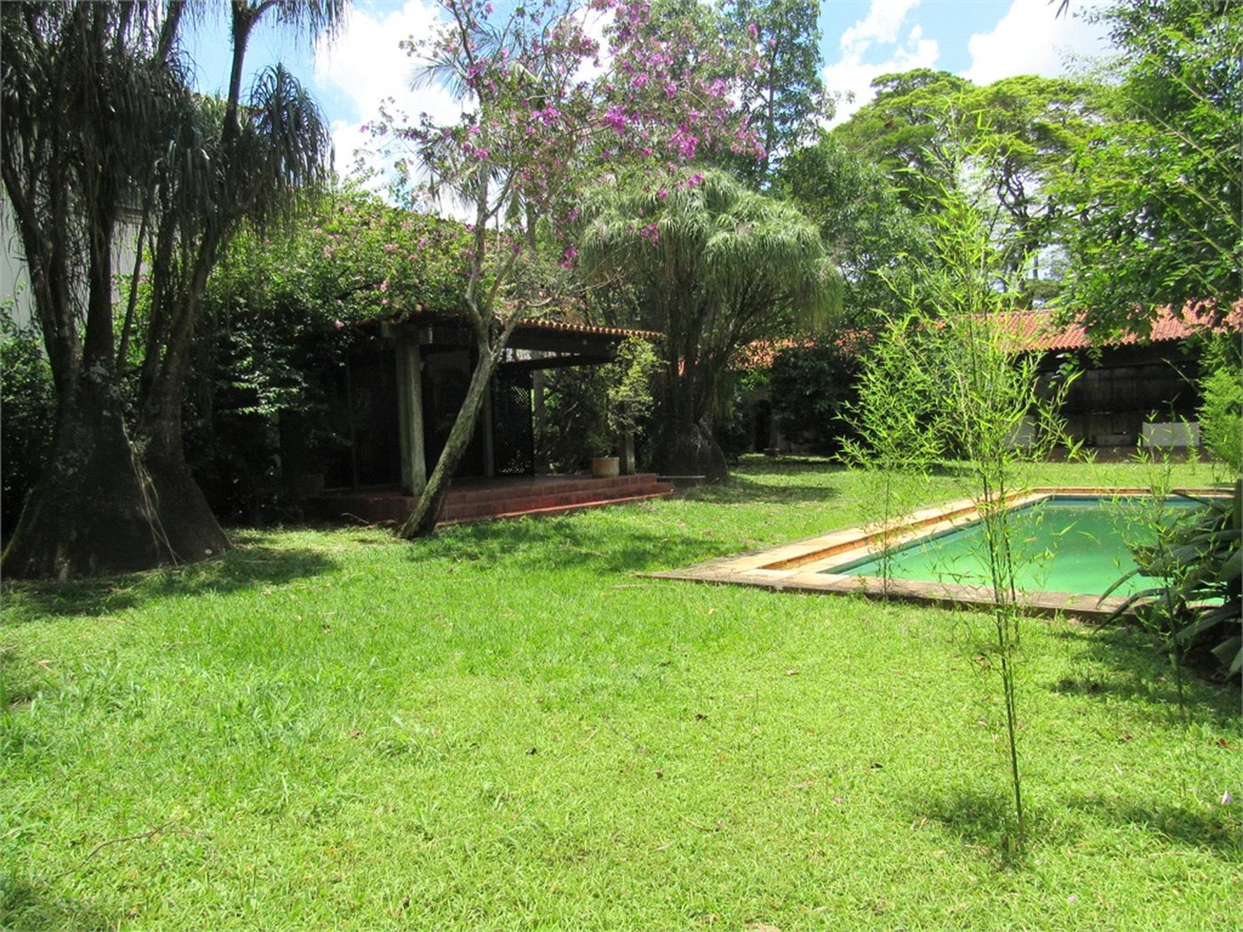 Casa à venda com 4 suítes em Jardim Guedala, São Paulo, SP
