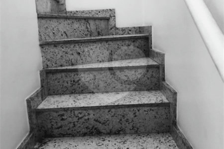 Sobrado à venda com 4 quartos, sendo 1 suíte, em Jardim Monte Kemel, São Paulo, SP