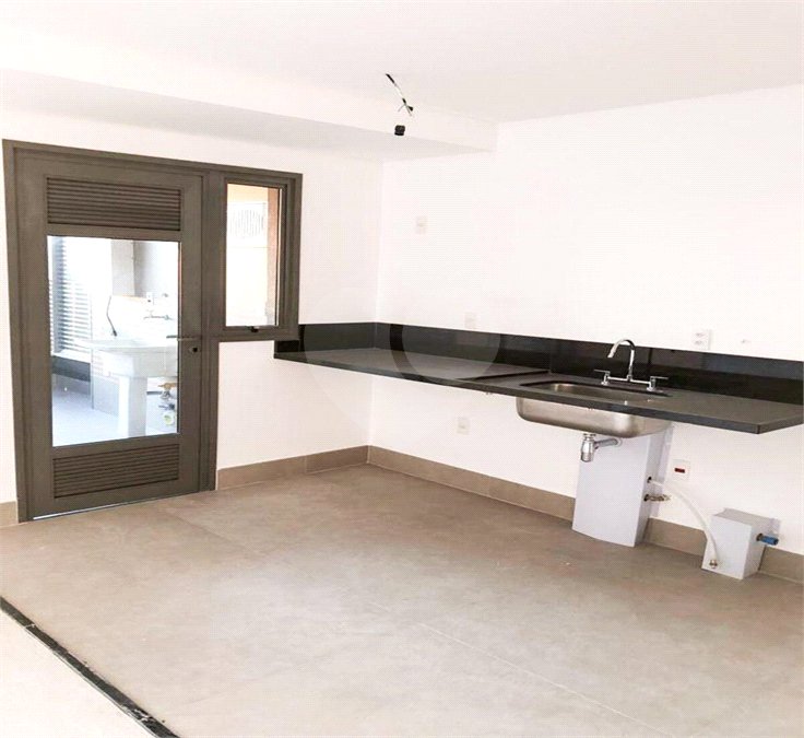Apartamento à venda com 3 suítes em Brooklin, São Paulo, SP