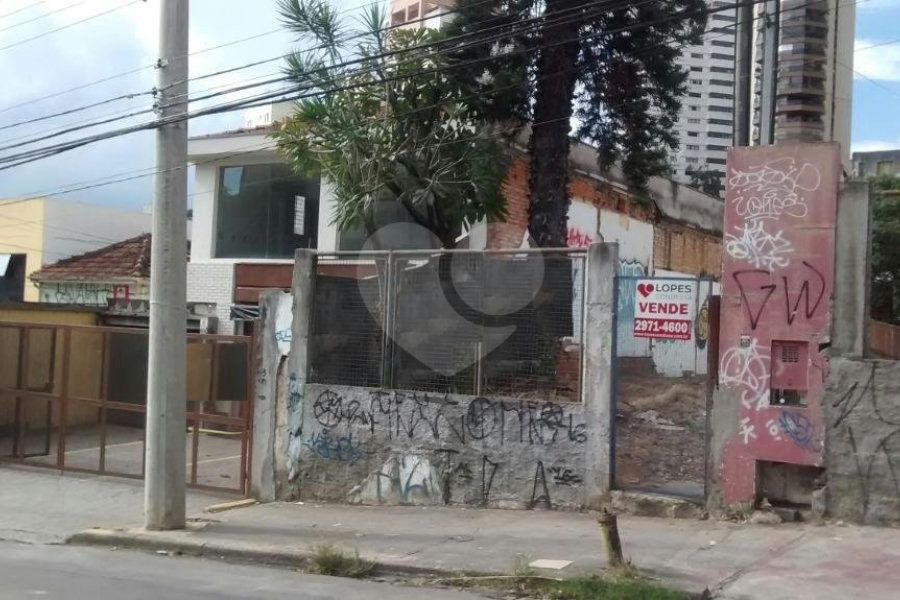 Terreno à venda em Santana, São Paulo, SP