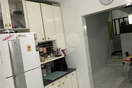 Sobrado à venda com 3 quartos, sendo 1 suíte, em Jardim Esmeralda, São Paulo, SP