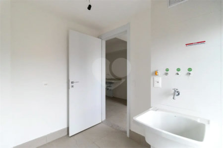 Apartamento à venda com 3 suítes em Brooklin Paulista, São Paulo, SP