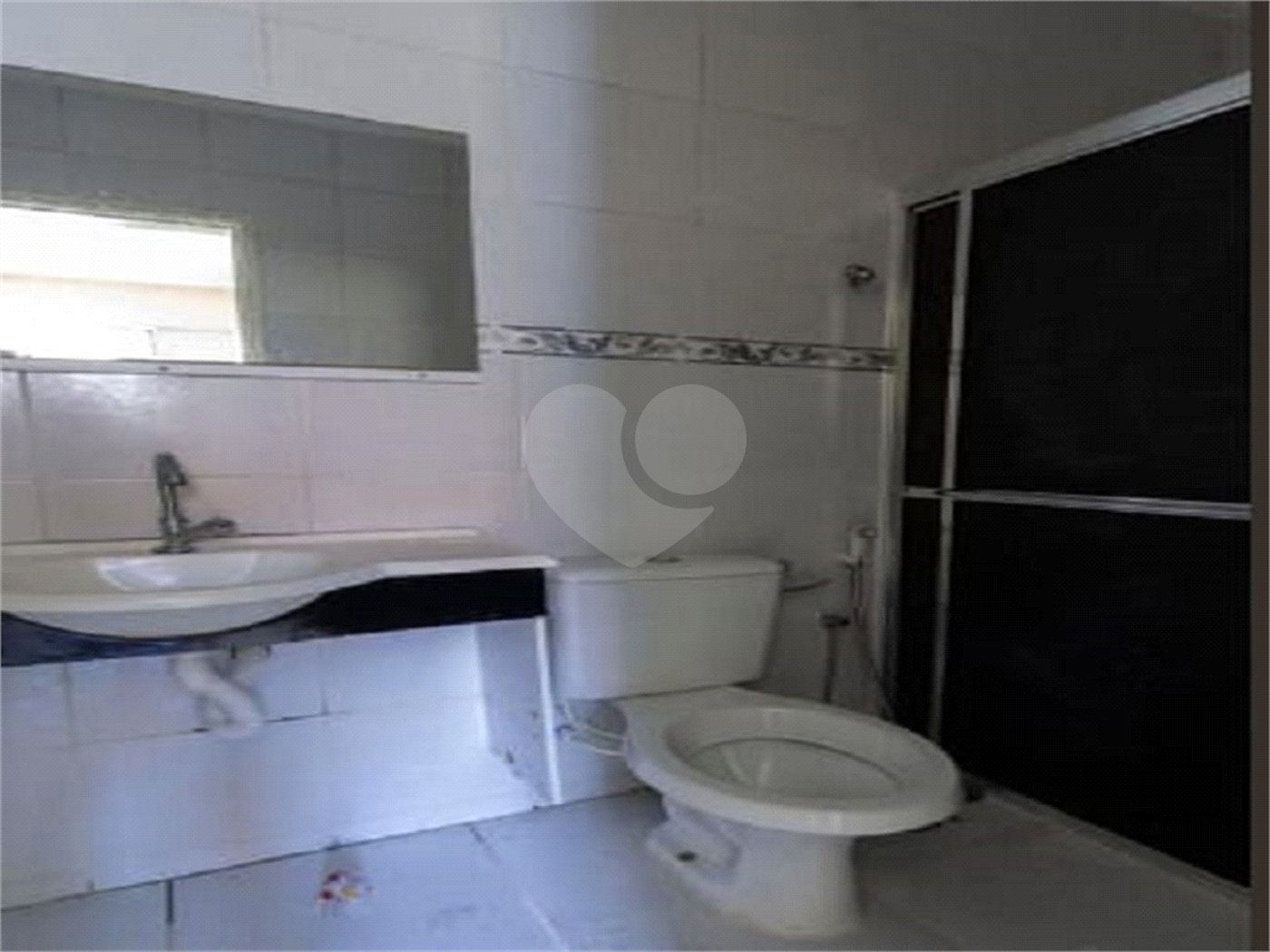 Casa para alugar com 2 quartos, sendo 1 suíte,  no condomínio Nova Carioba, São Paulo - SP