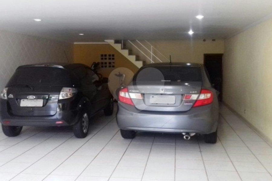 Sobrado à venda com 3 quartos, sendo 1 suíte, em Tremembé, São Paulo, SP