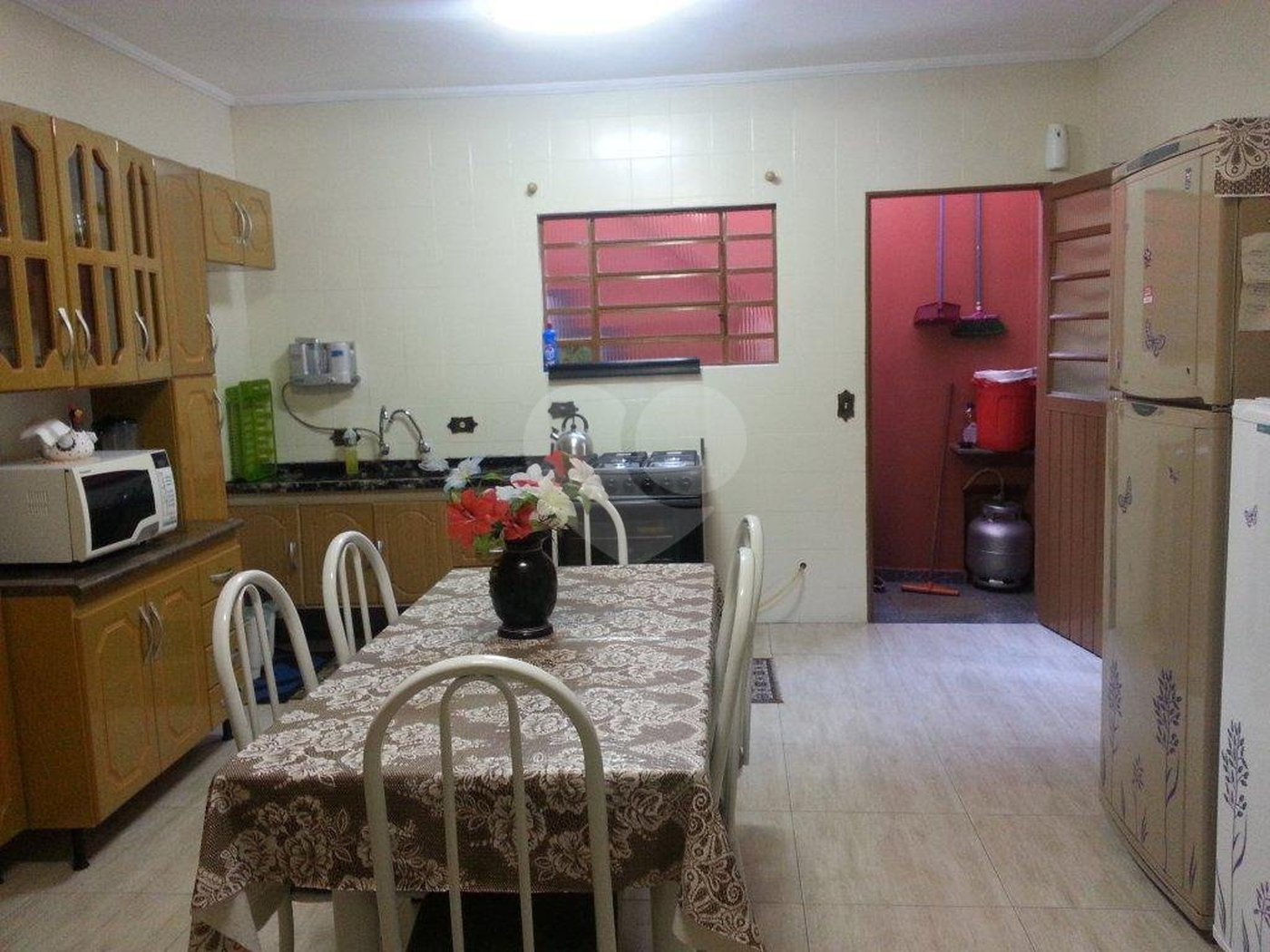 Sobrado à venda com 3 quartos, sendo 2 suítes,  em Jardim Nery, Mairiporã, SP