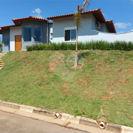 Casa de Alto Padrão no Residencial dos Lagos em Itupeva SP