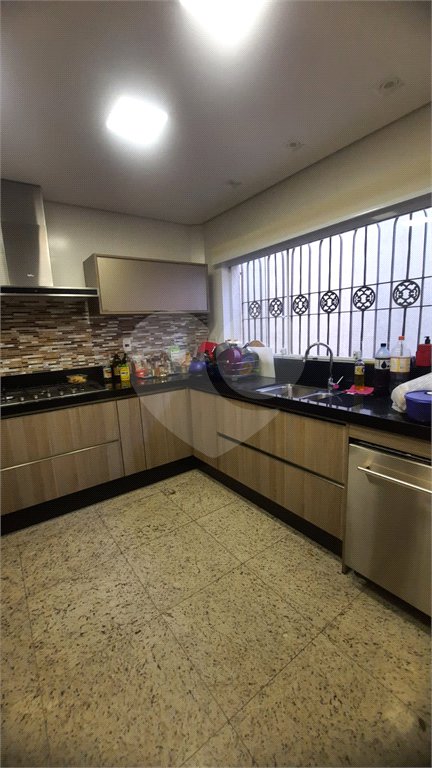 Casa à venda com 3 quartos, sendo 2 suítes,  em Vila Galvão, Guarulhos, SP