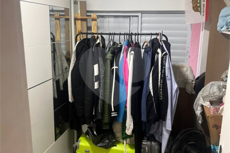 Sobrado à venda com 4 quartos, sendo 1 suíte, em Vila Antonieta, São Paulo, SP