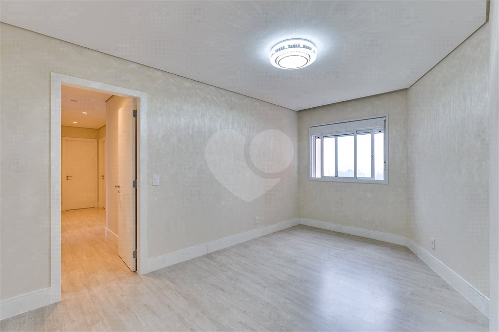 Apartamento à venda com 4 suítes em Vila Sofia, São Paulo, SP