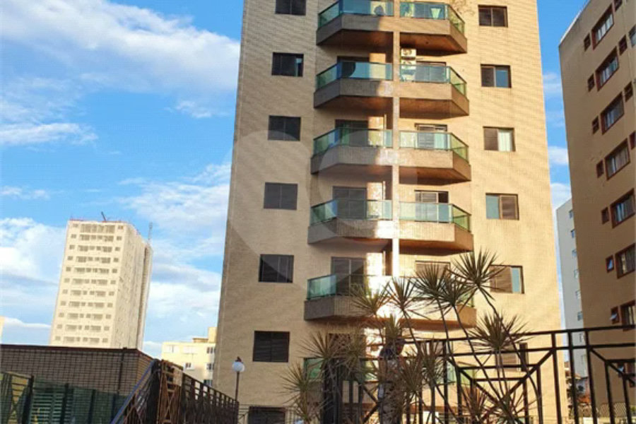 Apartamento à venda com 3 quartos, sendo 1 suíte, em Vila Paulicéia, São Paulo, SP