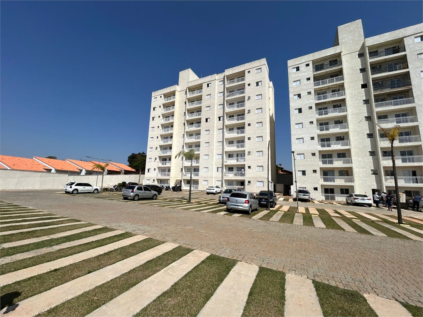 Apartamento à venda com 2 quartos em Vila Reis, Itapetininga, SP