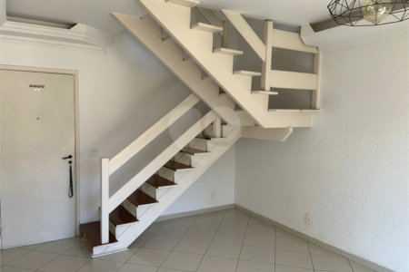 Apartamento à venda com 1 suíte em Jardim das Bandeiras, São Paulo, SP