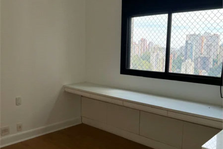 Apartamento à venda com 4 suítes em Paraíso do Morumbi, São Paulo, SP