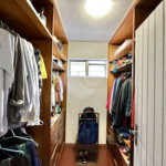 Sobrado à venda com 4 quartos, sendo 2 suítes, em Jardim Jussara, São Paulo, SP