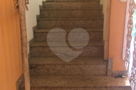 Casa à venda com 1 quarto, sendo 2 suítes, no Centro, Itaguaí, RJ
