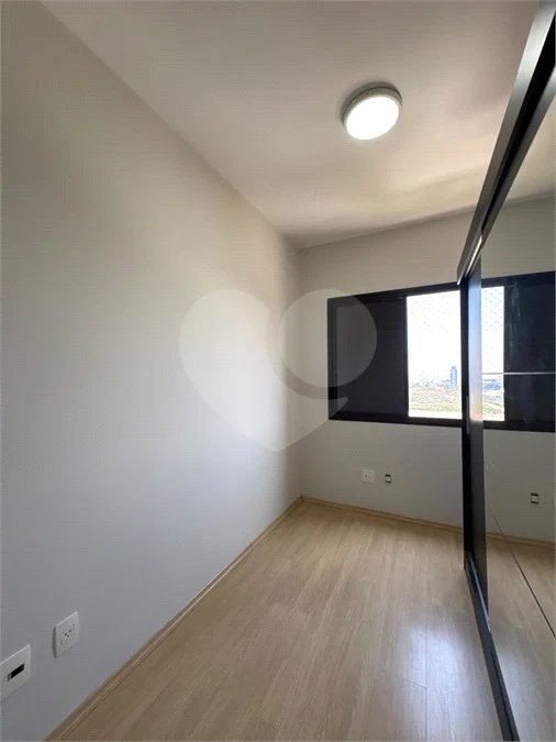 Apartamento 68m² com 3 Dormitórios, 1 Suíte e 2 Vagas na Vila Euclides