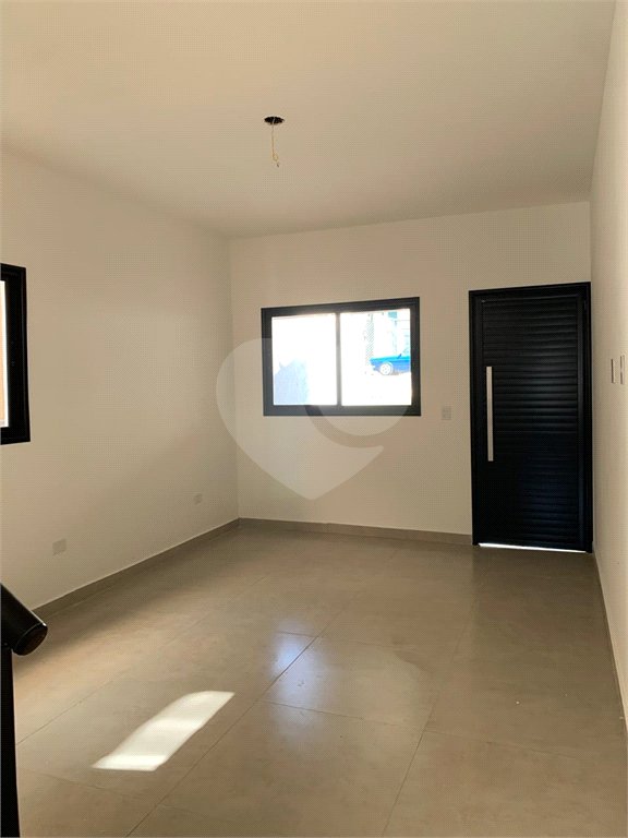 Casa à venda com 3 quartos, sendo 1 suíte, no condomínio Villa D'este, Cotia - SP