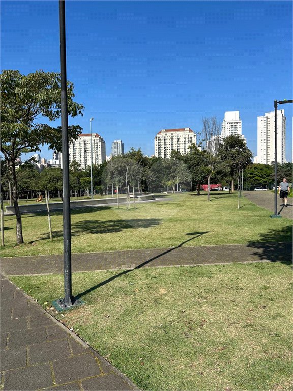 Apartamento à venda com 2 quartos, sendo 1 suíte, em Água Branca, São Paulo, SP