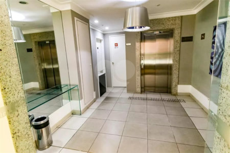 Apartamento à venda com 3 quartos, sendo 1 suíte,  em Lar São Paulo, São Paulo, SP