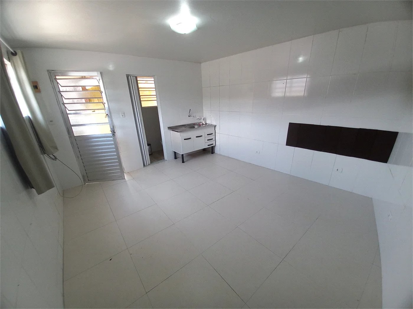 Casa à venda com 5 quartos, sendo 1 suíte, em Jardim Novo Taboão, São Paulo, SP