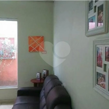 Casa Térrea à venda com 3 quartos em Chora Menino, São Paulo, SP