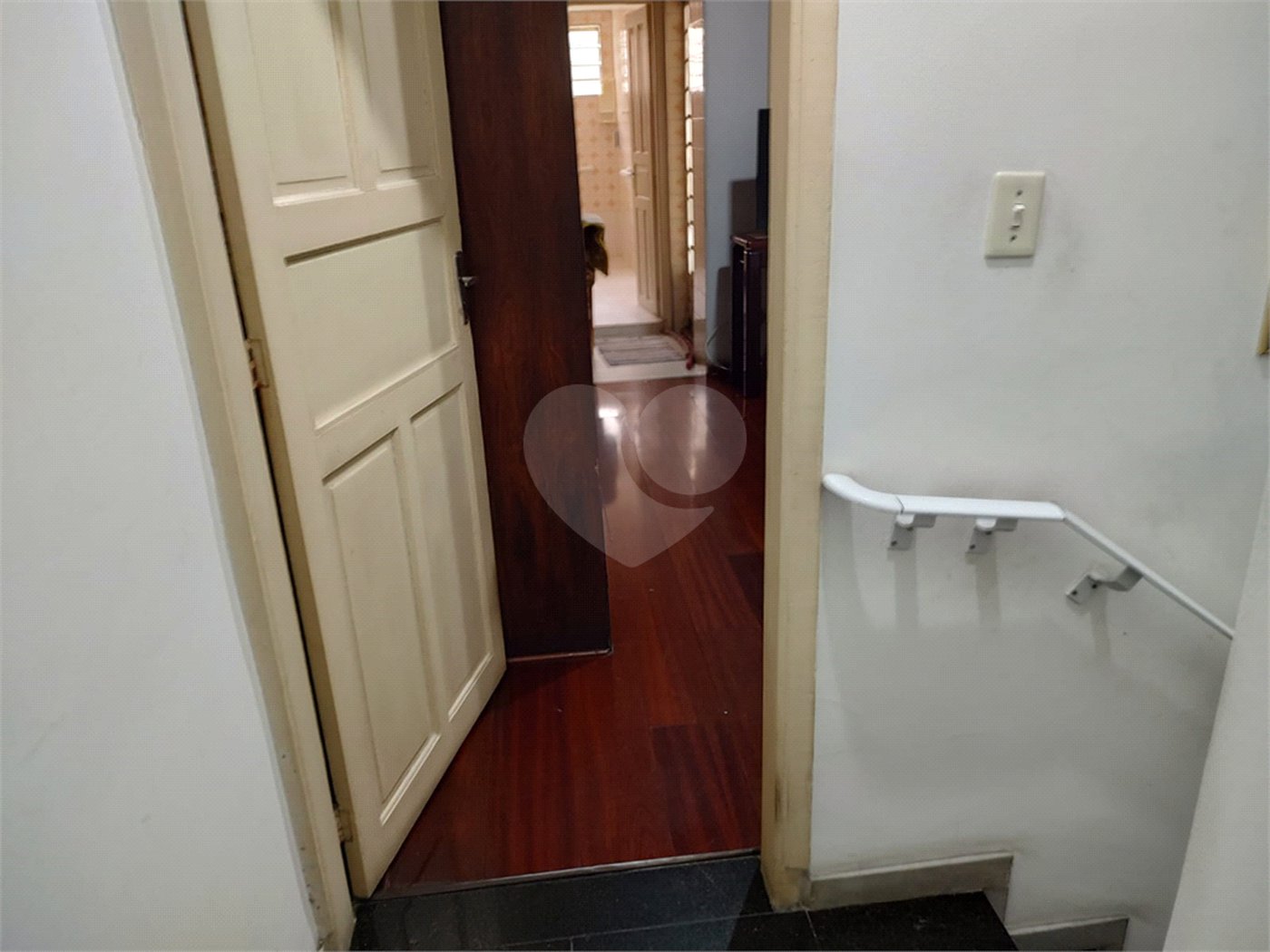 Casa à venda com 3 quartos, sendo 2 suítes, em Vila Nivi, São Paulo, SP