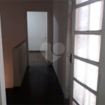 Casa Térrea à venda com 4 quartos, sendo 1 suíte, em Vila Constança, São Paulo, SP