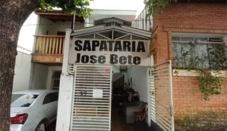Casa à venda com 4 quartos, sendo 1 suíte,  em Vila Leão, Sorocaba, SP
