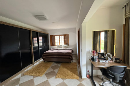 Casa à venda com 3 quartos, sendo 1 suíte, no condomínio Haras São Luiz, Salto - SP