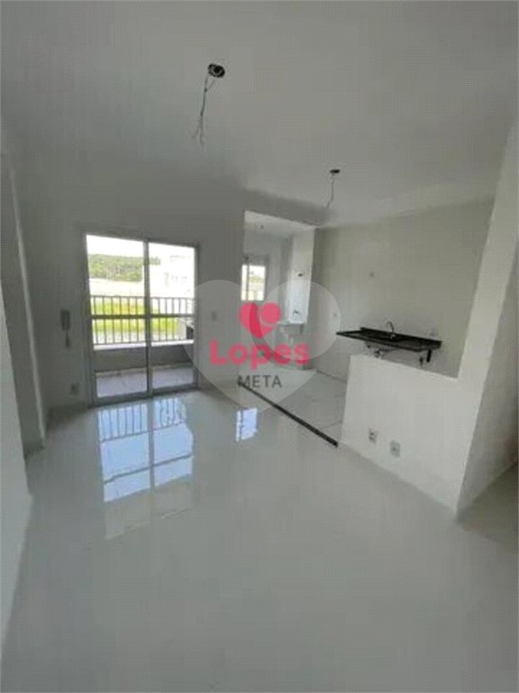 Apartamento à venda com 2 quartos, sendo 1 suíte, em Condomínio Residencial Colinas do Paratehy, São José dos Campos, SP