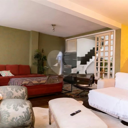 Casa à venda com 6 quartos, sendo 5 suítes,  em Vila do Encontro, São Paulo, SP