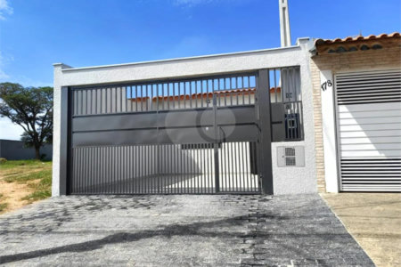 Casa à venda com 2 quartos, sendo 1 suíte, em Parque São Bento, Sorocaba, SP