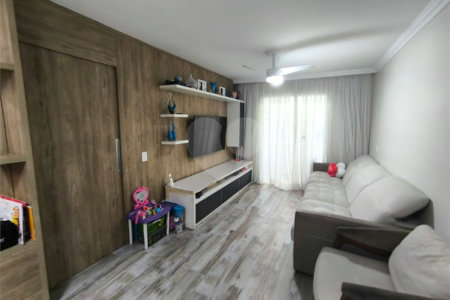 Apartamento à venda com 3 quartos, sendo 1 suíte, em Campo Grande, São Paulo, SP